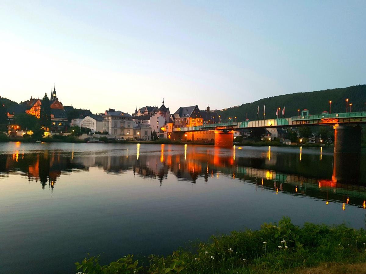Mosel-Loggia - Luxusapartment -Terrass - Klimaanlage Verbandsgemeinde Verbandsgemeinde Traben-Trarbach Buitenkant foto